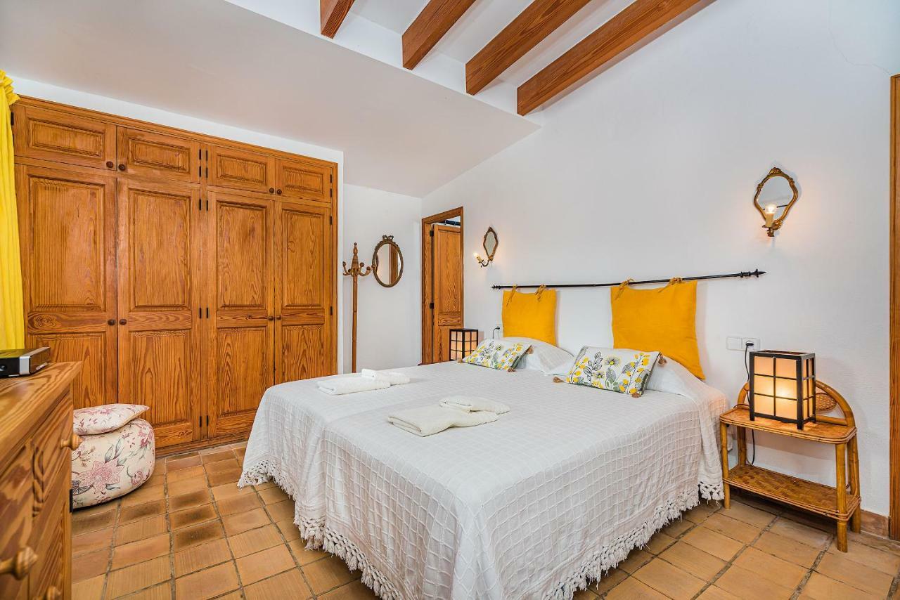 Villa Bella Baix Польенса Экстерьер фото